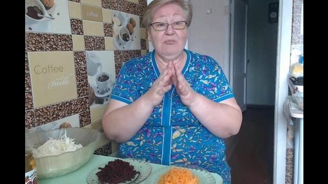 Толстая дама решила стать вебкам моделью и показала как дрочит щель