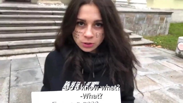 Пикапер заковал в кандалы нарушительницу и оттрахал её в своем помещение для извращений