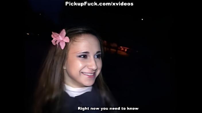 Две озорные телки в Сочи решились на секс втроем с пикапером