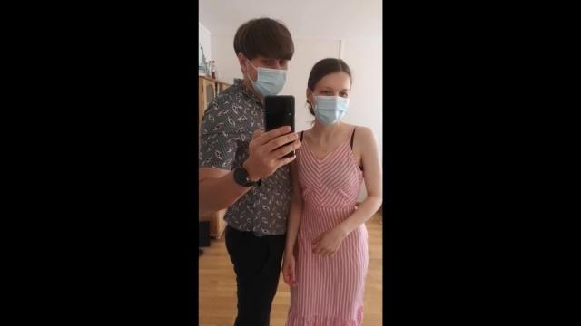 Подборка с парочкой тиктокеров, которые выставляют напоказ свой секс