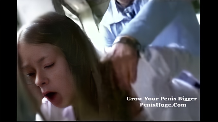 Ко мне домой нельзя, может быть потрахаемся где-то в безлюдном месте?