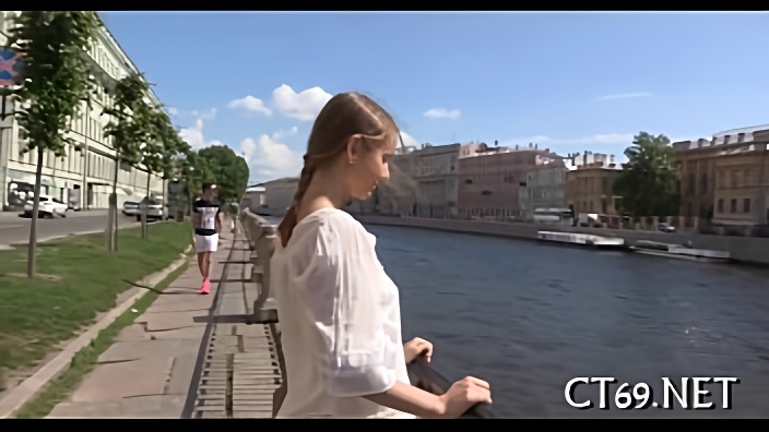 Никогда бы не подумала, что буду сосать парню на первом же свидании