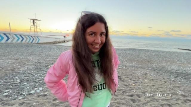 Public agent - Picked up a beauty and fucked her wet in the shower