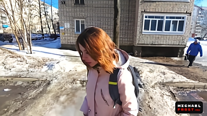 Деваха приехала к русскому другу в гости и почти сразу дала ему в письку и рот