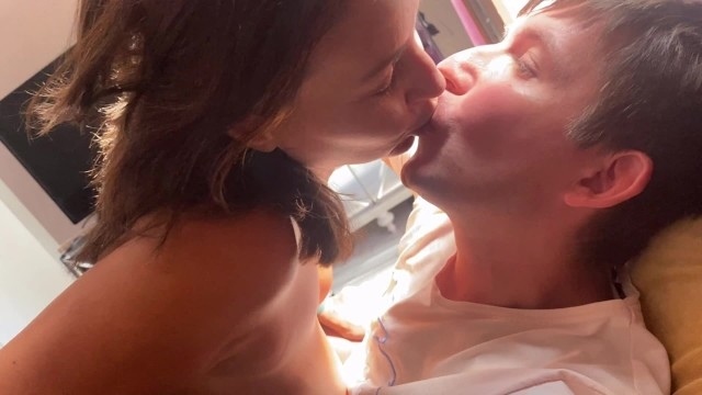 Stepmom's hot pussy in the morning is better than any breakfast