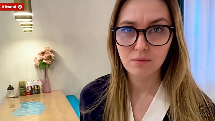 Stepmom went crazy and wanted stepson's dick!