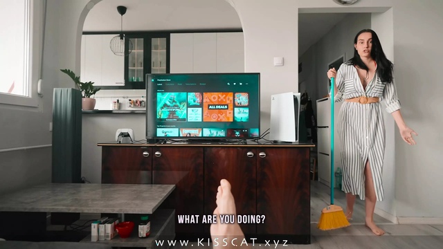 Stepmom as fuck doll. Step son freeze step mommy for sex and face fuck. She hates cum - Kisscat