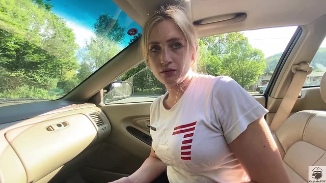 Blonde Slut sucks dick while driving!