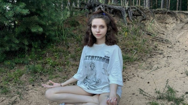 Met with the best yoga teacher, showed off her skills by fucking me the same day