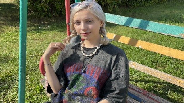 "I will teach you to love ecology!" HER PUSSY WRECKED BY CREAMPIE