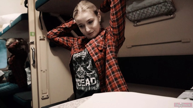 Girl Seduced Guy On Train And Gave Him Blowjob And Ate Sperm