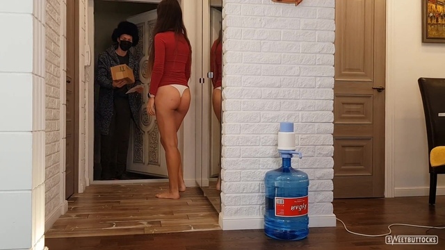 Took off my panties in front of the delivery guy from Iherb