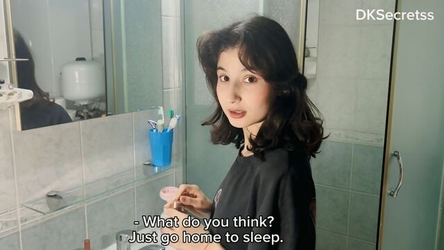 Моя свободная  думает что готова идти в клуб. Пришлось наглядно показать что ее там ожидает